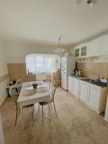 Apartament 2 camere în zona INTRE LACURI