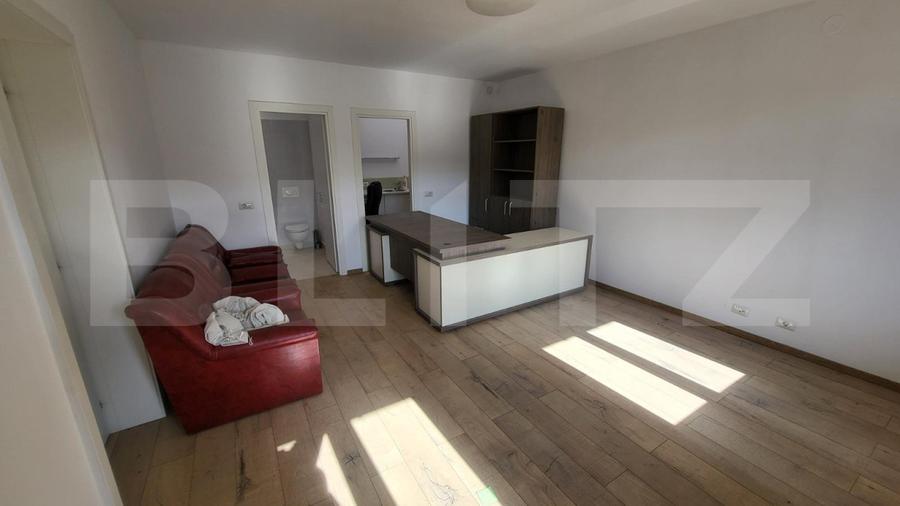 Spatiu birouri, de inchiriat, 49 mp, zona Centrala