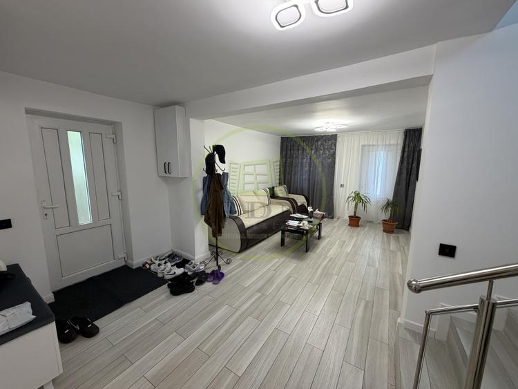 Casa P+M, 125mp utili, 438mp teren, cartier Romanesti