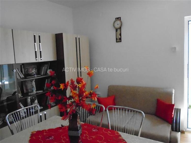 Resita Casa 7 Incaperi Parter si Etaj, Zero investitii - 3