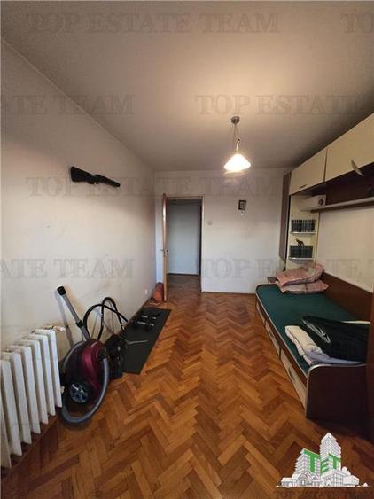 Apartament 3 camere Veteranilor