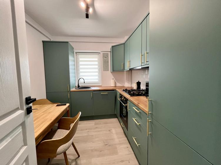 Apartament de inchiriat, 2 camere, decomandat, 57 mp, Galata