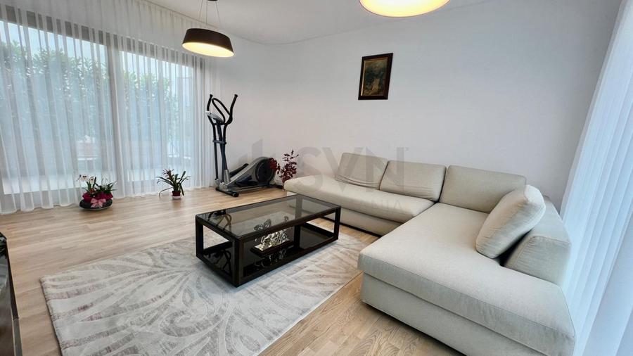 REA1019737 Triplex l 210 mp l Zona Centrala