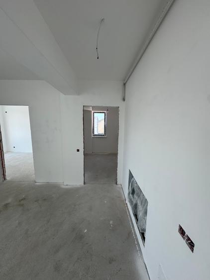 Apartament două camere decomandat et1/ nou 2025/ metrou 1Mai