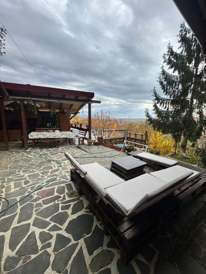 Casă modernă cu priveliște panoramică – ideală pentru investiție turistică - 5