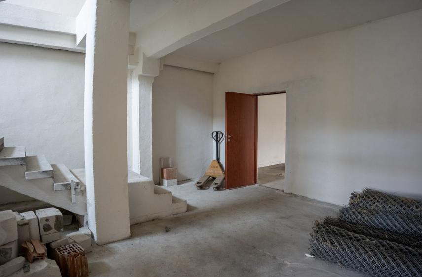 Hală industrială P+E de vânzare în Toplița – 628 mp construiți, structură beton