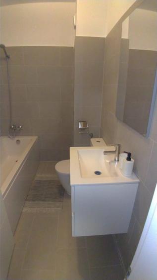 Apartament de 3 camere nou - Titan, 2 băi, centrală, lângă Parcul Titanii
