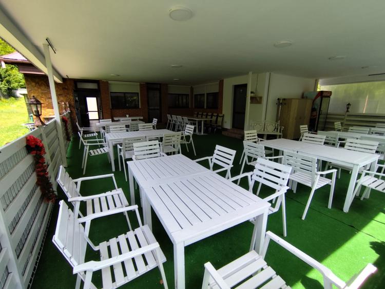 Afacere la cheie! Pensiune (casa de locuit) cu restaurant zona Cugir!
