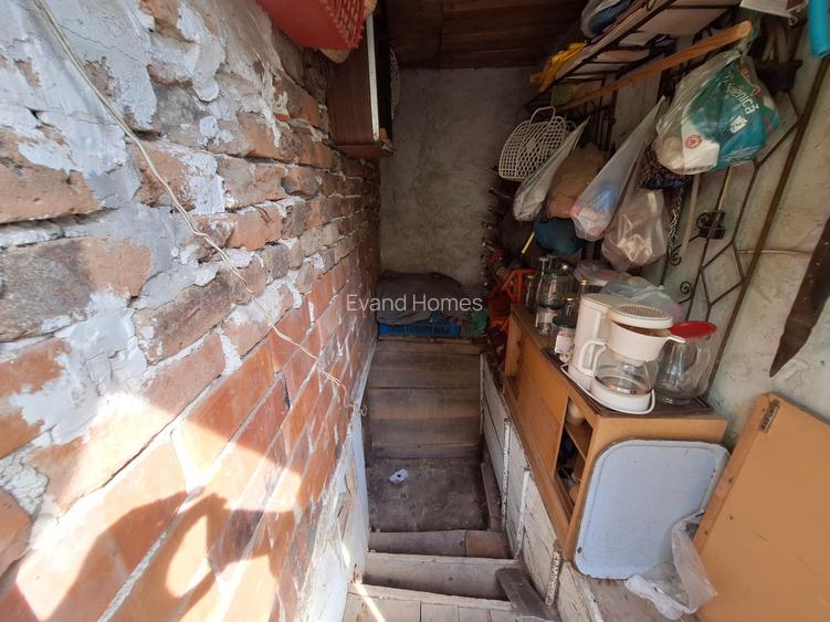 Casa tip duplex cu gradina generoasa-beci+bucatarie de vara+anexe –Zona Lunei - 17