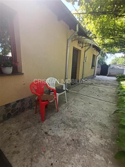 Casa foarte bine intretinuta, zona Cazasu - 6