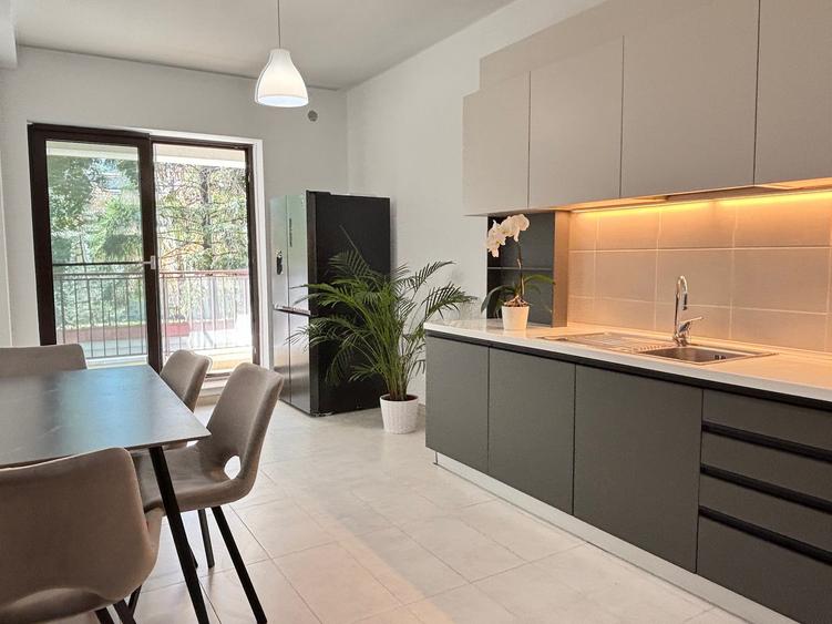 Apartament 4 camere Kiseleff