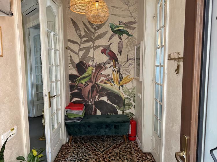 Casa consolidata - Tineretului - Singur curte