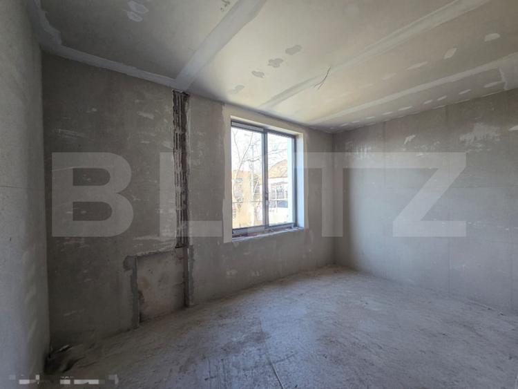 Duplex semifinisat, zona Dambul Rotund, priveliste spre oras - Unitatea C2
