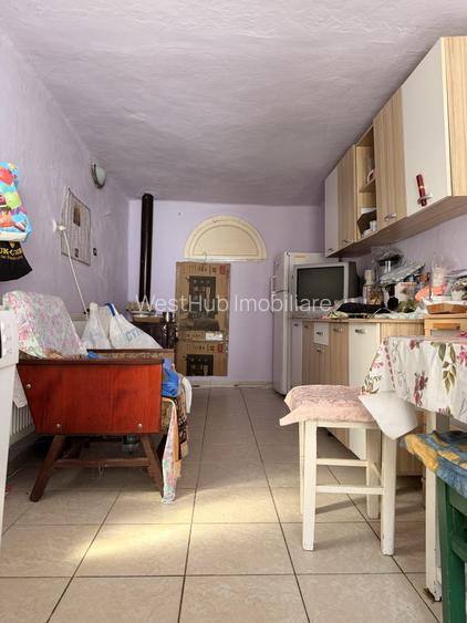 Casa individuala, 200 mp utili, 1005 mp gradina , anexe - Sag - 17