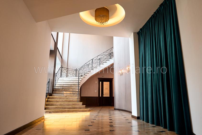https://www.storia.ro/ro/oferta/hotel-restaurant-de-vanzare-in-sibiu-afacere-la- - 12