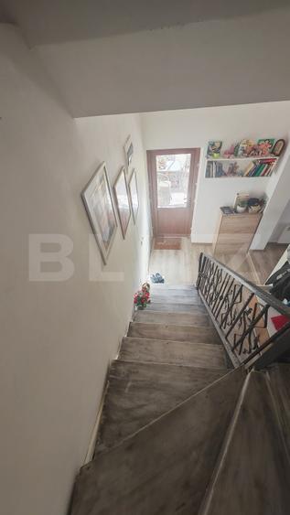 Apartament la casa, 3 camere, 70 mp, curte privata, zona Ultracentrala
