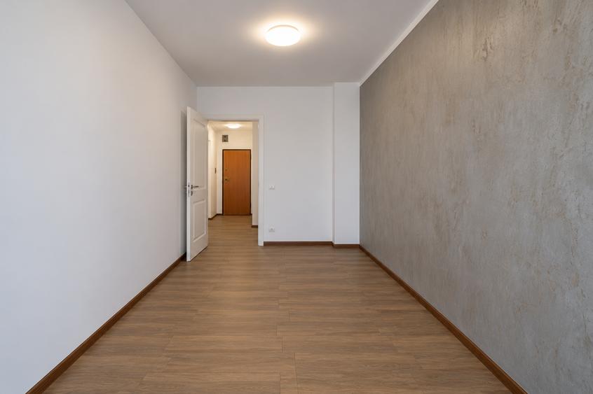 Apartament 3 camere - Bloc Nou (Zona Torontalului)
