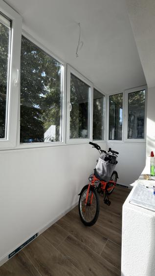 Apartament 3 camere, 2 bai, etaj 1 decomandat, 65 mp utili - Dambovita