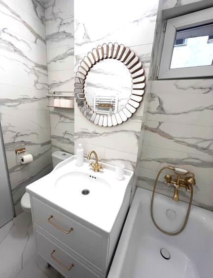 Apartament 3 camere 67mp zona Centrala finisat mobilat 117.000eur neg