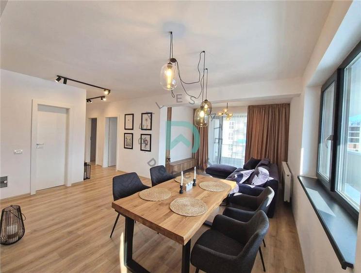 Apartament 3 camere, lux, parcare, Coresi, Brasov
