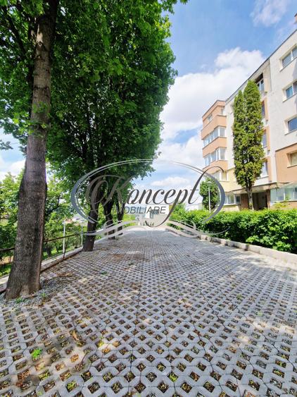 Cladire administrativa in zona Gradinii Botanice