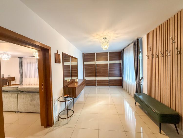 Casă elegantă, 203 mp utili + 500 mp teren - Pictor Brana, Șelimbăr, Sibiu