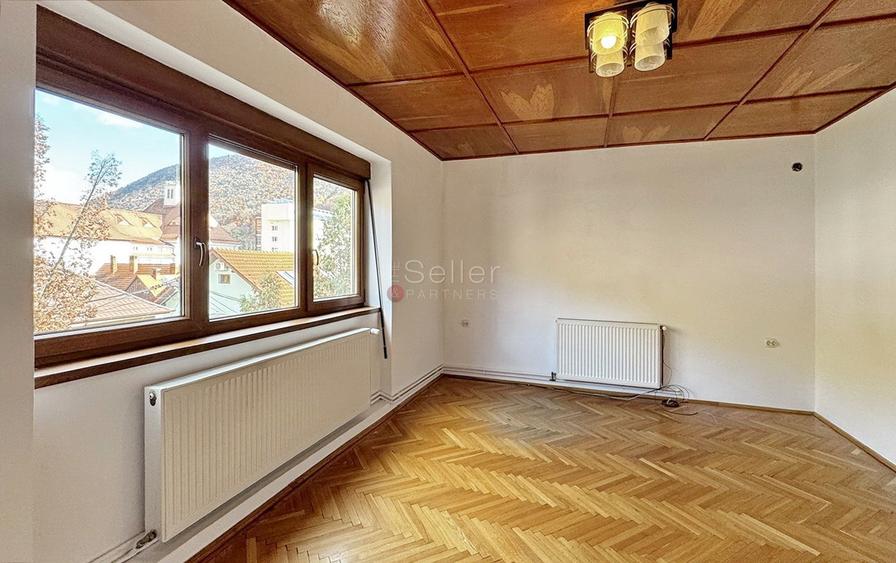 Zona Ultracentrala | Suprafata Generoasa