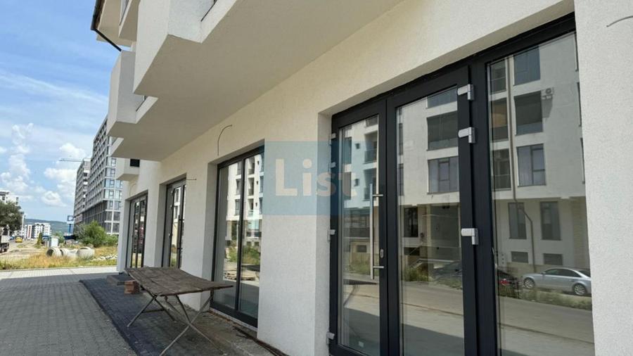 Spatiu Comercial - Birouri - Showroom, 200 mpu, zona D-na Stanca!!!