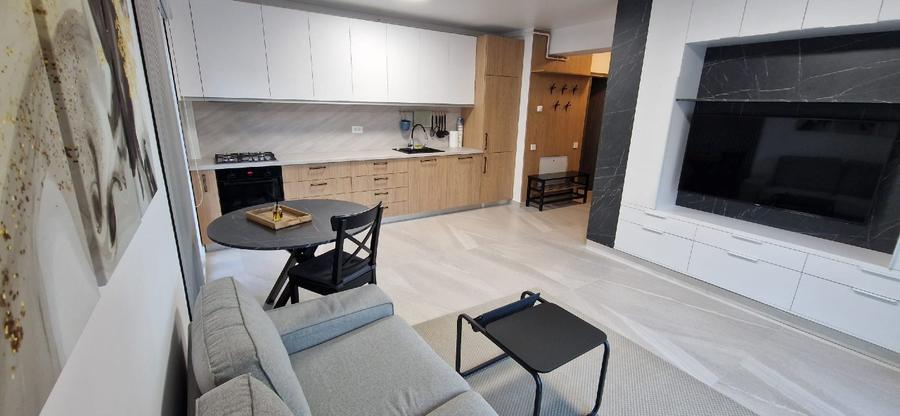 STUDIO PREMIUM | PRIMA ÎNCHIRIERE | LOC PARCARE INCLUS | ÎNCĂLZIRE PARDOSEALA