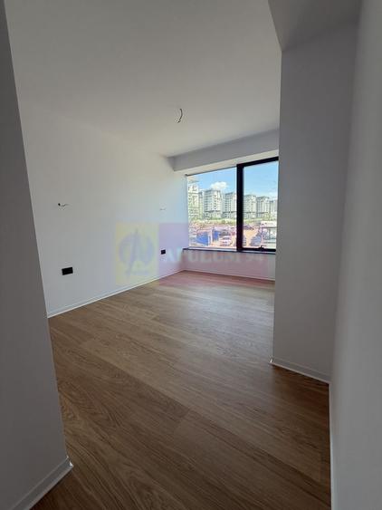 Apartament 4 camere ONE LAKE CLUB , LUX
