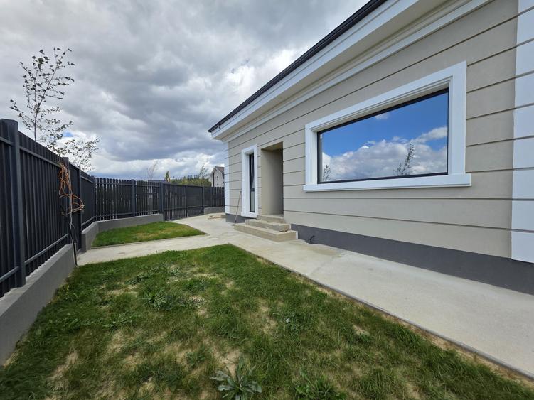 Casa individuala cu 4 camere, teren 500mp, zona Primaverii, Rasnov
