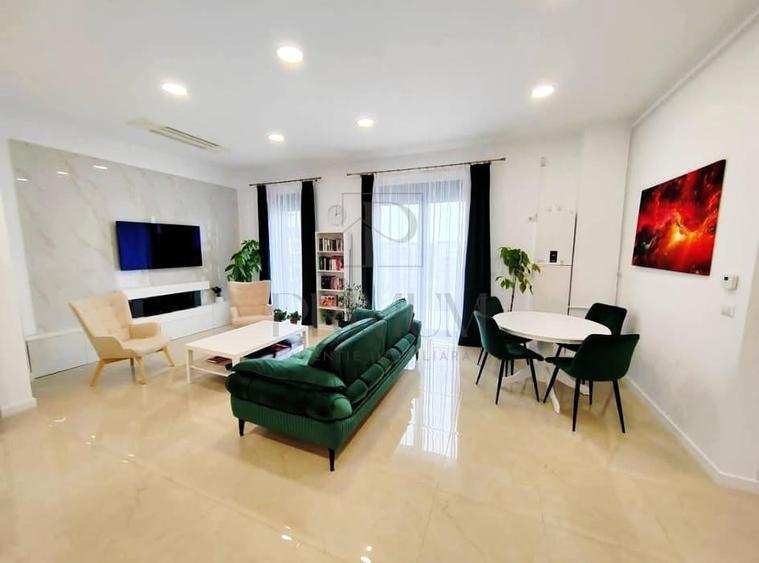 TORONTAL - PENTHOUSE - LIFT - 4 CAMERE - 2 BAI - 2 BALCOANE - INCALZIRE PARDOSEA