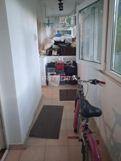 Apartament 4 camere-semidecomandat-zona Drumul Taberei - 15