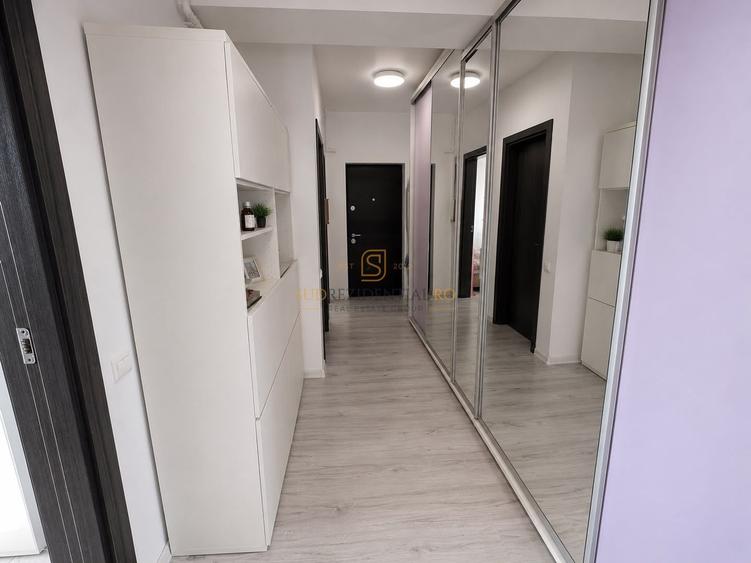 Apartament 2 camere de vanzare, decomandat, acces facil la metrou