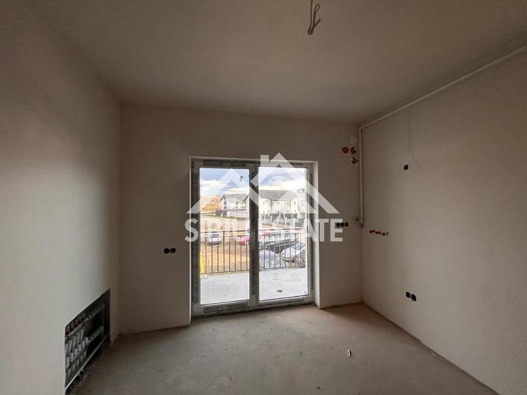 3 Camere, 2 Bai, 1Balcon si 2 Locuri de Parcare