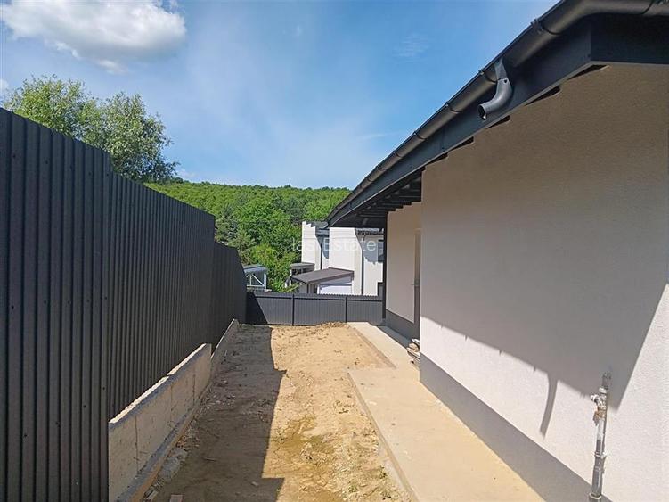 Visan Barnova str asfaltata CASA parter 100mp TEREN 400mp toate utilitatile - 4
