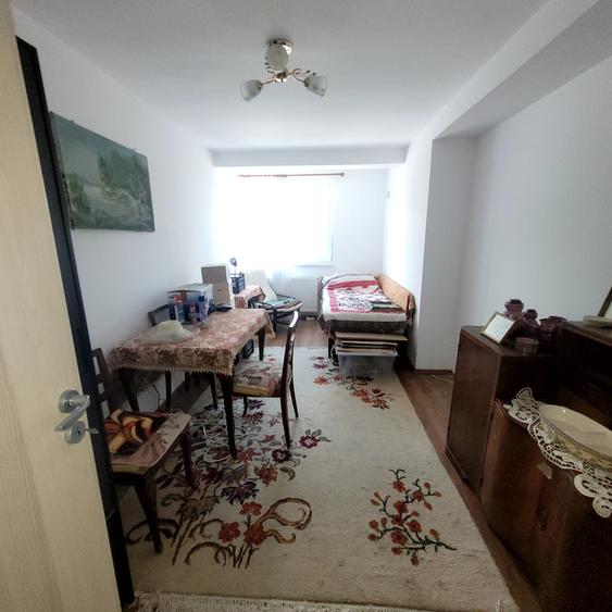 Berceni, Luica, etaj 1, 2 gr sanitare, balcon, imobil 2018