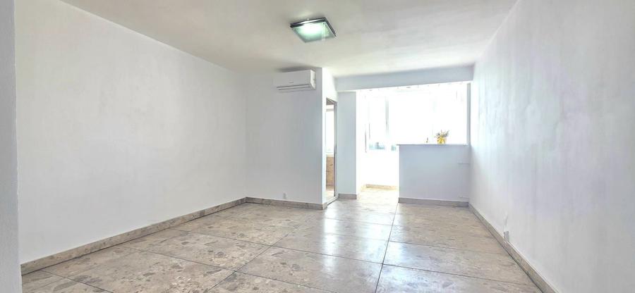 OCAZIE ! FAR GARSONIERA DECOMANDATA 32 MP. LIBERA PRET 52.900 E