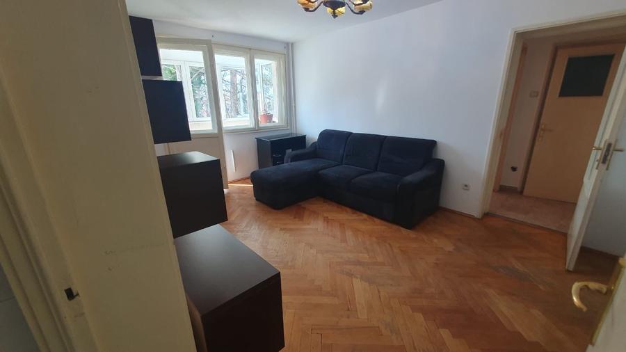 Apartament 2 camere de închiriat Str. Nițu Vasile