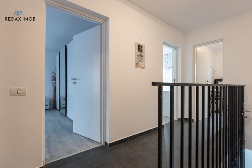 Casa premium intrare Sanpetru cartier de vile