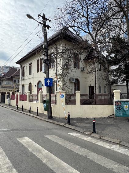 Vila exceptionala situata in zona Kiseleff - singur curte