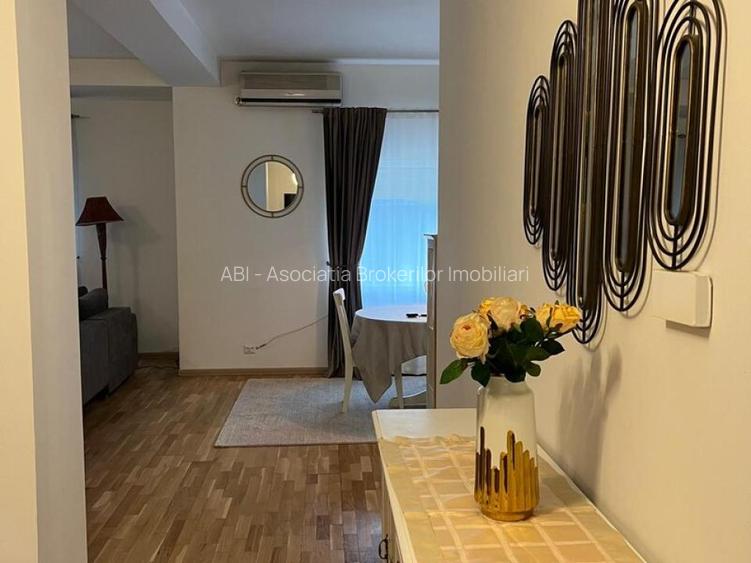 Pipera vila renovata supr 200mp, curte 450mp - 7