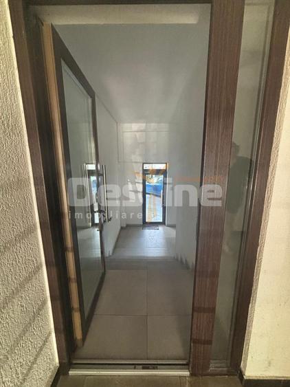 Apartament 2 camere semidecomandat | 55mp | Giulesti | 110.000 E
