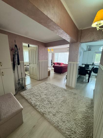 Apartament 3 camere, 67 mp, complet renovat, etaj 1, zona Central