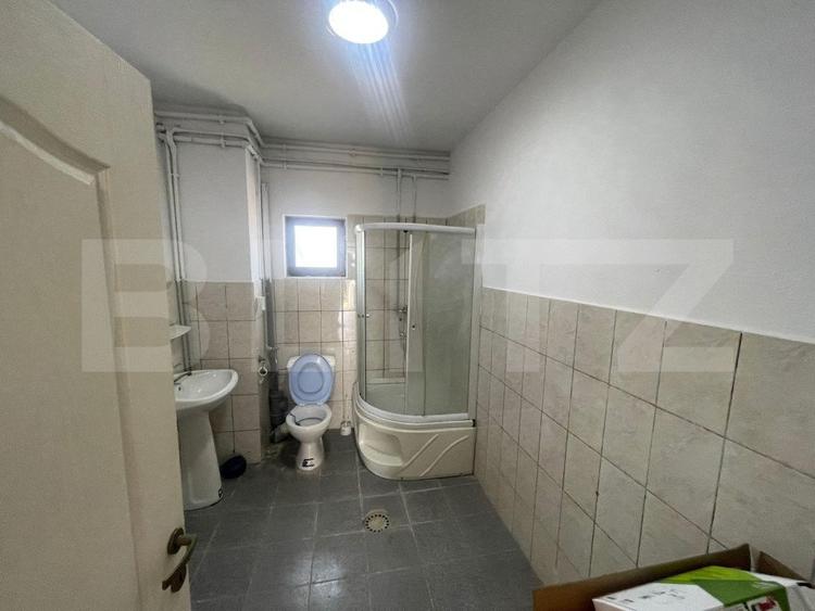 Spatiu industrial, Hala 200 mp, zona Isalnita, la drumul national E79
