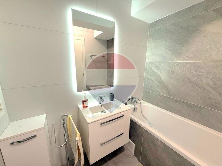 De închiriat apartament 2 camere + Loc de parcare în Prima Arena