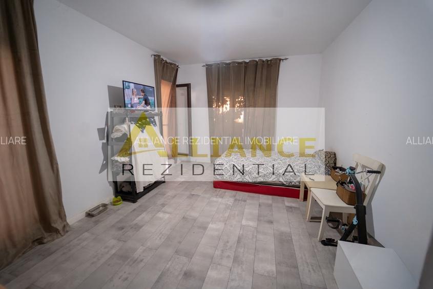 Casa Individual - 5 camere - 3 bai - 436mp teren - 15