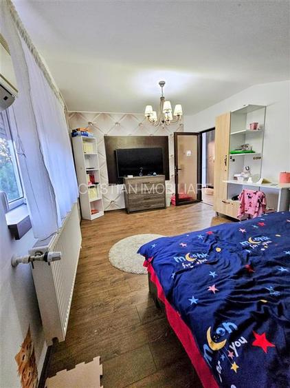 Casa 4 camere, constructie 2015, teren 1000 mp, Varsatura - 6