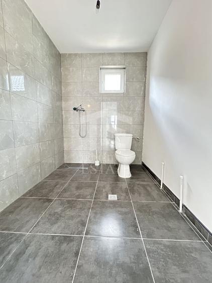 Casa din BCA c-tie 2025 – Pecineaga – apa/canalizare/curent