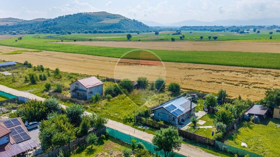 Teren intravilan cu gradina 1437 mp Bod/ PUZ